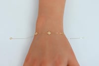 سوارة ذهب تصميم الماسي عيار 18 وزن 0.4 جرام