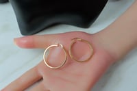 حلق ذهب عيار 18 وزن 1.8 جرام