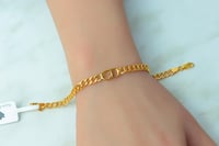 اسوارة ذهب الCD عيار 21 بتصميم الجنزير بوزن 6.2 جر...