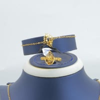 طقم ذهب عيار 21 وزن 8.3 جرام