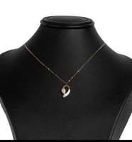 عقد ذهب البوشرون تصميم الماس عيار 18 وزن 1.16 جرا