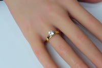 خاتم ذهب اللوف تصميم الماسي عيار 18 بوزن 2.2 جرام