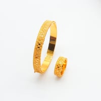 سوارة ذهب الديور مع الدبلة عيار 21 وزن 11.7 جرام