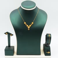 طقم ذهب الوردات ناعم لبس يومي عيار 21 وزن 5.18 جرا...