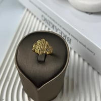 خاتم ذهب عيار 21 بتصميم دوائر مميز بوزن 1,2 جرام