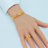 سوارة ذهب وردات الفان كليف مع الخاتم عيار 21 وزن 1...