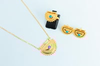 نصف طقم ذهب الرمش مطعم بالولو الفيروزي عيار 21 وزن...