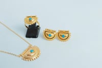 نصف طقم ذهب الرمش مطعم بالولو الفيروزي عيار 21 وزن...