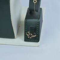 افخم طقم ذهب عيار 18 شلال كامل الاناقة بوزن 4.35 ج...