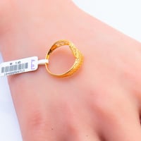 خاتم ذهب عيار 21 وزن 1.38 جرام