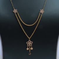 طقم ذهب عيار 21 وزن 4.3 جرام