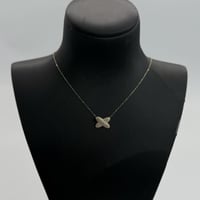 عقد ذهب تصميم الماسي عيار 18 وزن 0.9 جرام