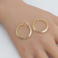 اجمل حلق ذهب عيار 18 ايطالي بنقش فرزاتشي وزن 1.32...