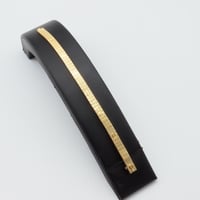 سوارة ذهب اللوف Limited عيار 18 وزن 12.55 جرام بتص...