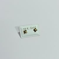 حلق طبي ذهب عيار 18 اطفالى بوزن 0.3 جرام