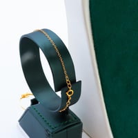 طقم ذهب تصميم فاخر عيار 21 وزن 8.17 جرام بتصميم نا...