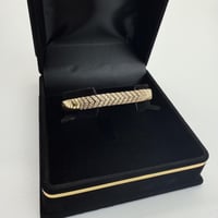 اسوارة ذهب ناعمه عيار 21 بتصميم ايطالى الماسي وزن...