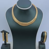 طقم ذهب الاوميقاء عيار 18 وزن 32.24 جرام