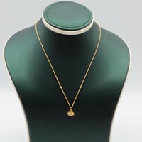 عقد ذهب عيار 18 وزن 1.76 جرام