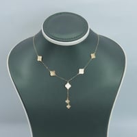 عقد ذهب عيار 18 وزن 0.65 جرام