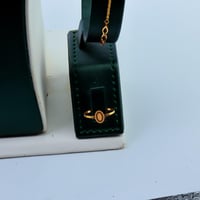 طقم ذهب ثلاثة دور عيار 21 وزن 3.7 جرام