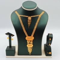 طقم ذهب عيار 21 تصميم تراثي وزن 11.65 جرام بإطلالة...