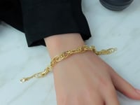 اسوارة ذهب جنزير ذو حلقات متداخلة عيار 18 وزن 6.3...