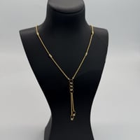 سلسلة ذهب عيار 21 بتصميم مبروم وزن 5.94 جرام