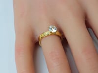 خاتم ذهب اللوف تصميم الماسي عيار 18 بوزن 2.2 جرام