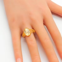 خاتم ذهب عيار 21 تصميم دائري أنيق وزن 2.5 جرام – ف...