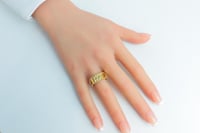 دبلة الفان كليف حجم عريض ذهب صافي عيار 18