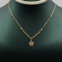 عقد وحلق ذهب عيار 18 وزن 3.27 جرام