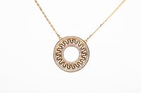 سلسال ذهب تصميم الماسي عيار 18