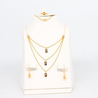 طقم ذهب سبيكة مربع ثلاثة دور عيار 21