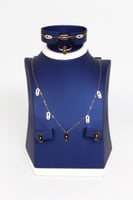 طقم ميسيكا ذهب تصميم الماسي بالوان مختلفه عيار 18