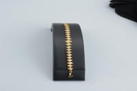 سوارة ذهب الفان كليف عيار 21 وزن 7.18 جرام