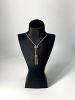 سبحة ذهب عيار 21 مطعمة بالميناء الملونة بوزن 6.2 ج...