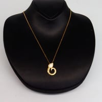 سلسال ذهب البوشرون تصميم الماسي عيار 18 وزن 1.7 جر...