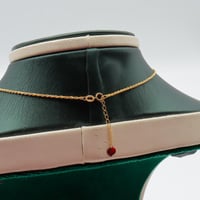 عقد ذهب عيار 18 وزن 1.76 جرام