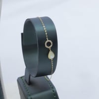 طقم ذهب عيار 18 بتصميم دمعة ألماسي وزن 4.5 جرام