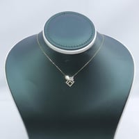 سلسال ذهب عيار 18 لمسة الألماس الراقية وزن 1.29 جر...