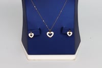 طقم ذهب ال Love بناتي مطعم بالميناء الابيض عيار 18...