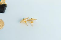 نصف طقم ذهب الرمش مطعم بالولو الفيروزي عيار 21 وزن...