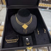 طقم الرولكس ذهب عيار 21 بتصميم كلاسيكي وزن 21.4 جر...