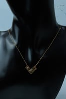 سلسال ذهب عشق بالخط العربي تصميم الماسي عيار 18 وز...