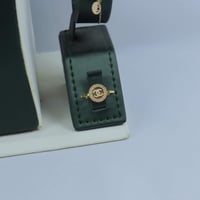 طقم ذهب شلال عيار 18 بتصميم جذاب وزن 4.57 جرام