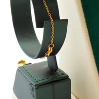 طقم ذهب الوردات عيار 21 وزن 20.24 جرام بتصميم فاخر...