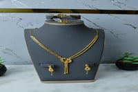 طقم ذهب كبير موديل شال الدوريكاء عيار 21 بوزن 25.3...