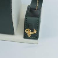 طقم ذهب عيار 21 وزن 8.18 جرام