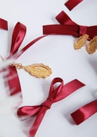 طقم فكتوري تعليقة السبيكة 5 جرام عيار 24 مع اطارات...